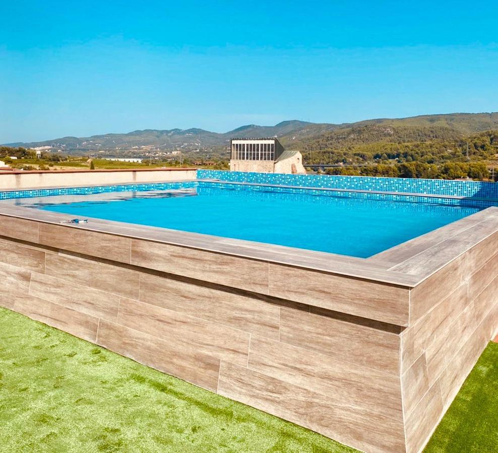 Hotel Fonda Neus Sant Sadurní dʼAnoia Exteriér fotografie