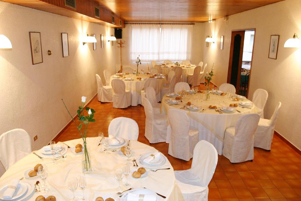 Hotel Fonda Neus Sant Sadurní dʼAnoia Exteriér fotografie